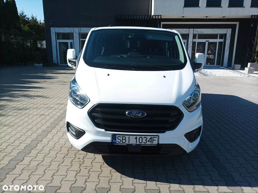 Ford TRANSIT CUSTOM - 4