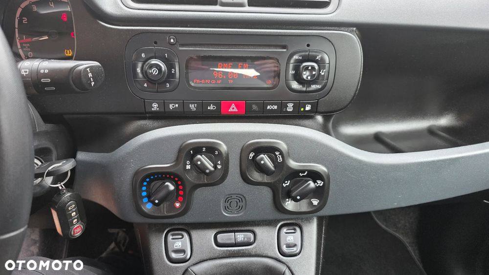 Fiat Panda 1.2 Start&Stop Lounge - 26