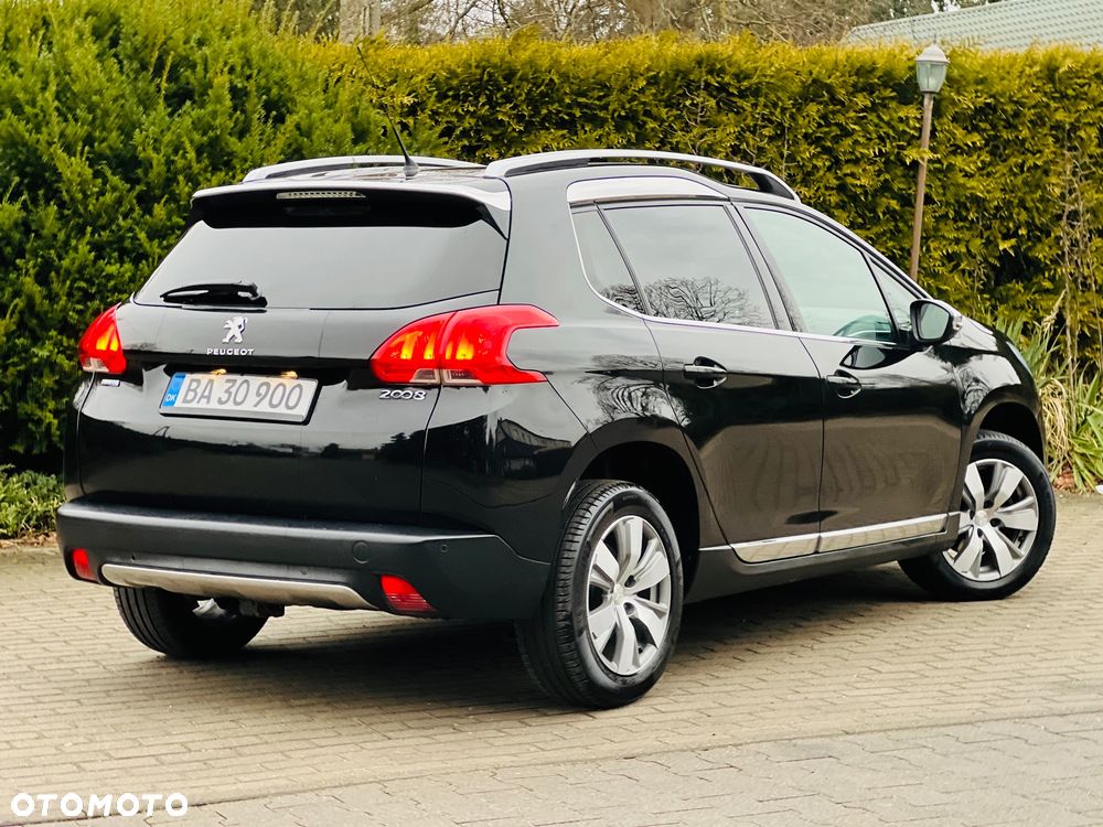 Peugeot 2008 1.6 BlueHDi Allure S&S - 10