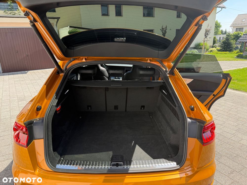 Audi Q8 - 16