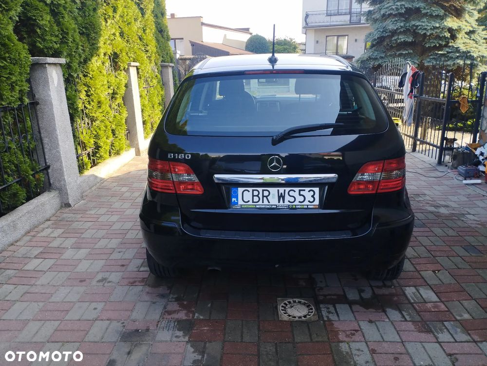 Mercedes-Benz Klasa B 180 BlueEFFICIENCY - 5