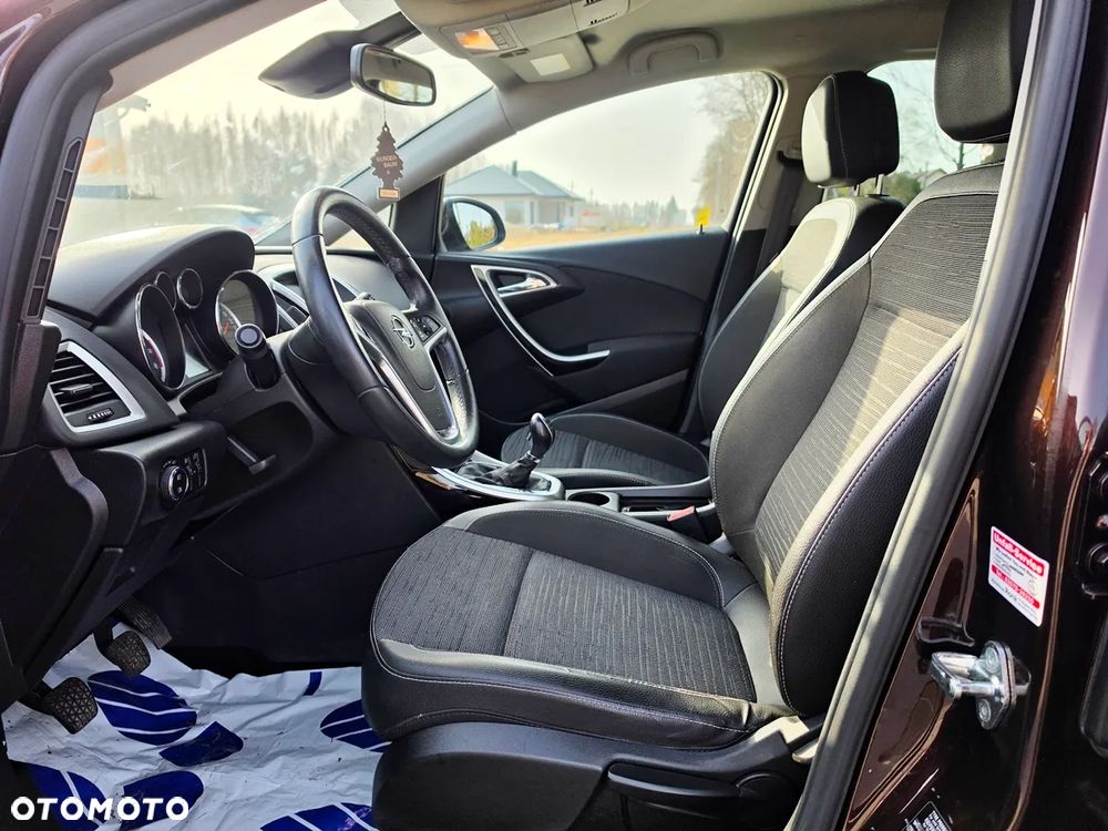 Opel Astra 1.4 Turbo ENERGY - 23