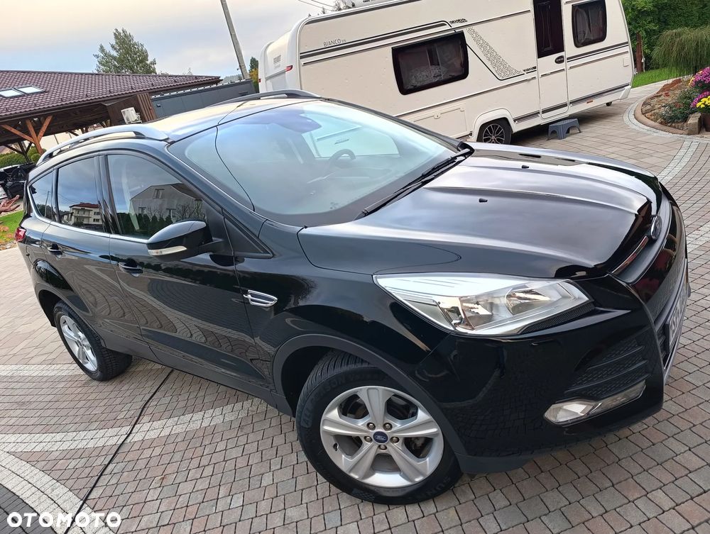 Ford Kuga 1.5 EcoBoost 2x4 Black & Silver - 6