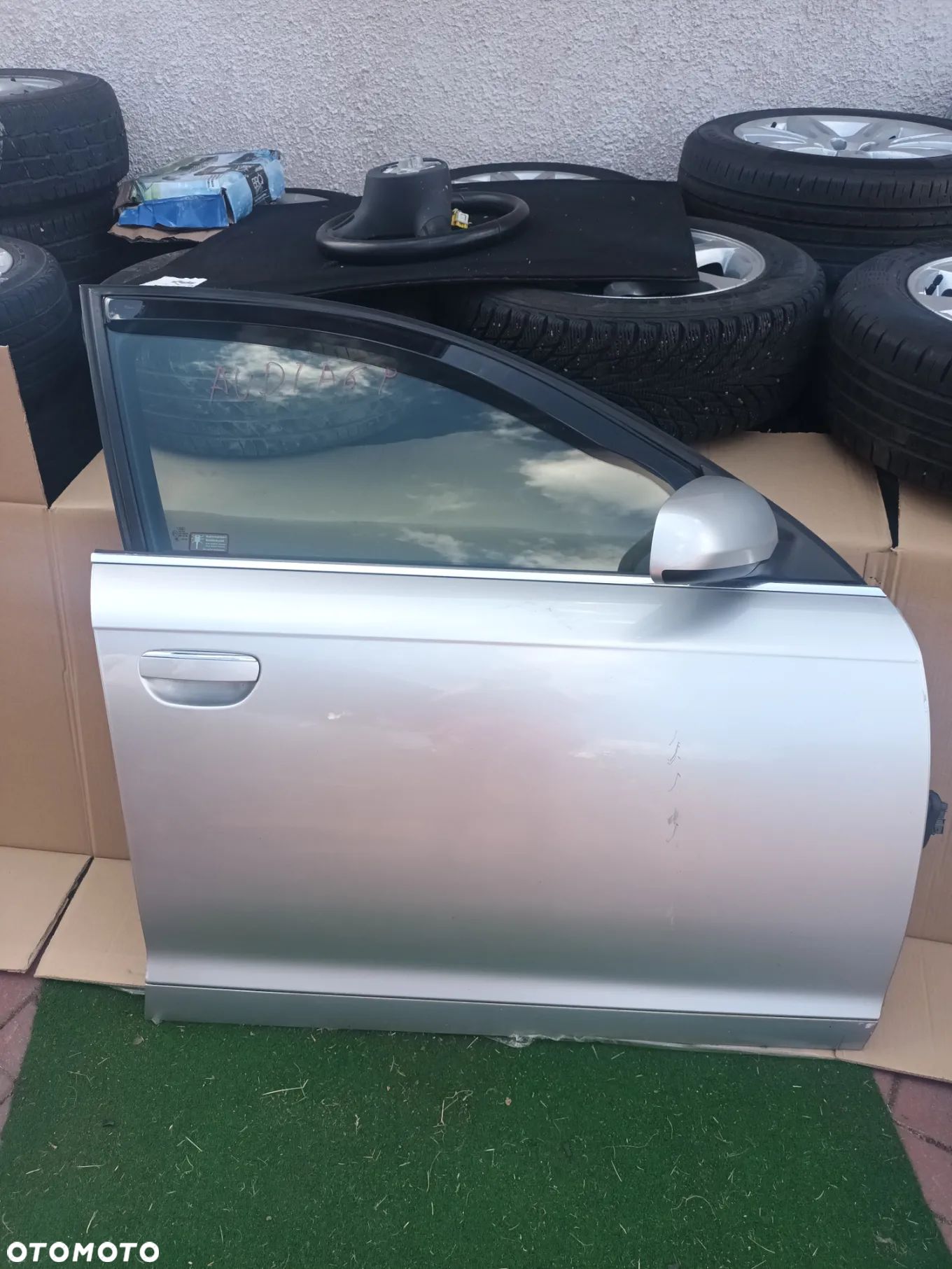 Drzwi prawe przednie Audi A6 C6 - 1