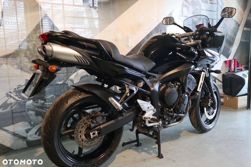 Yamaha FZ6 - 17