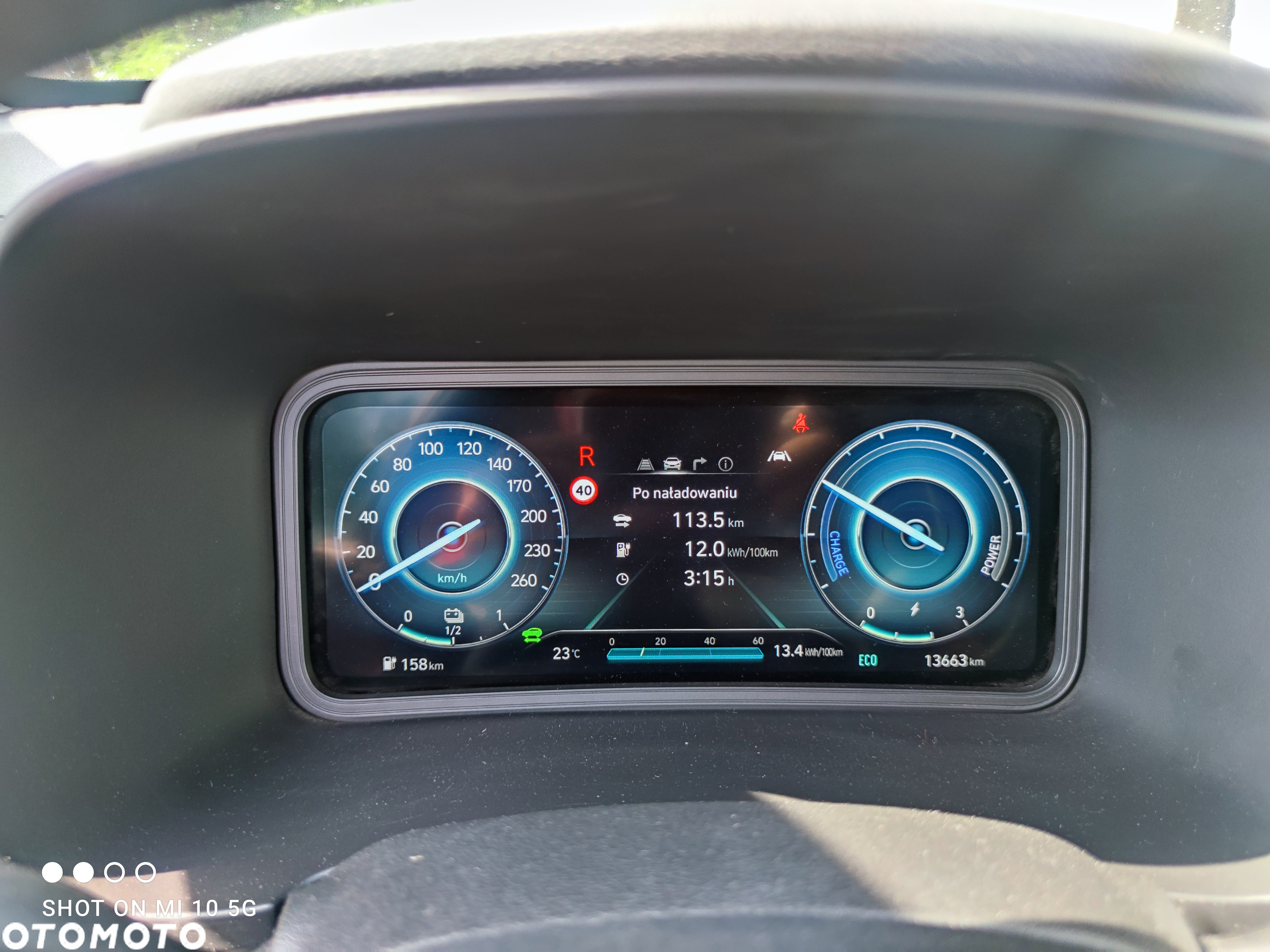 Hyundai Kona Electric 39kWh Premium - 19