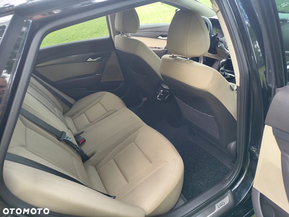 Hyundai i40 1.7 CRDi Comfort + - 11