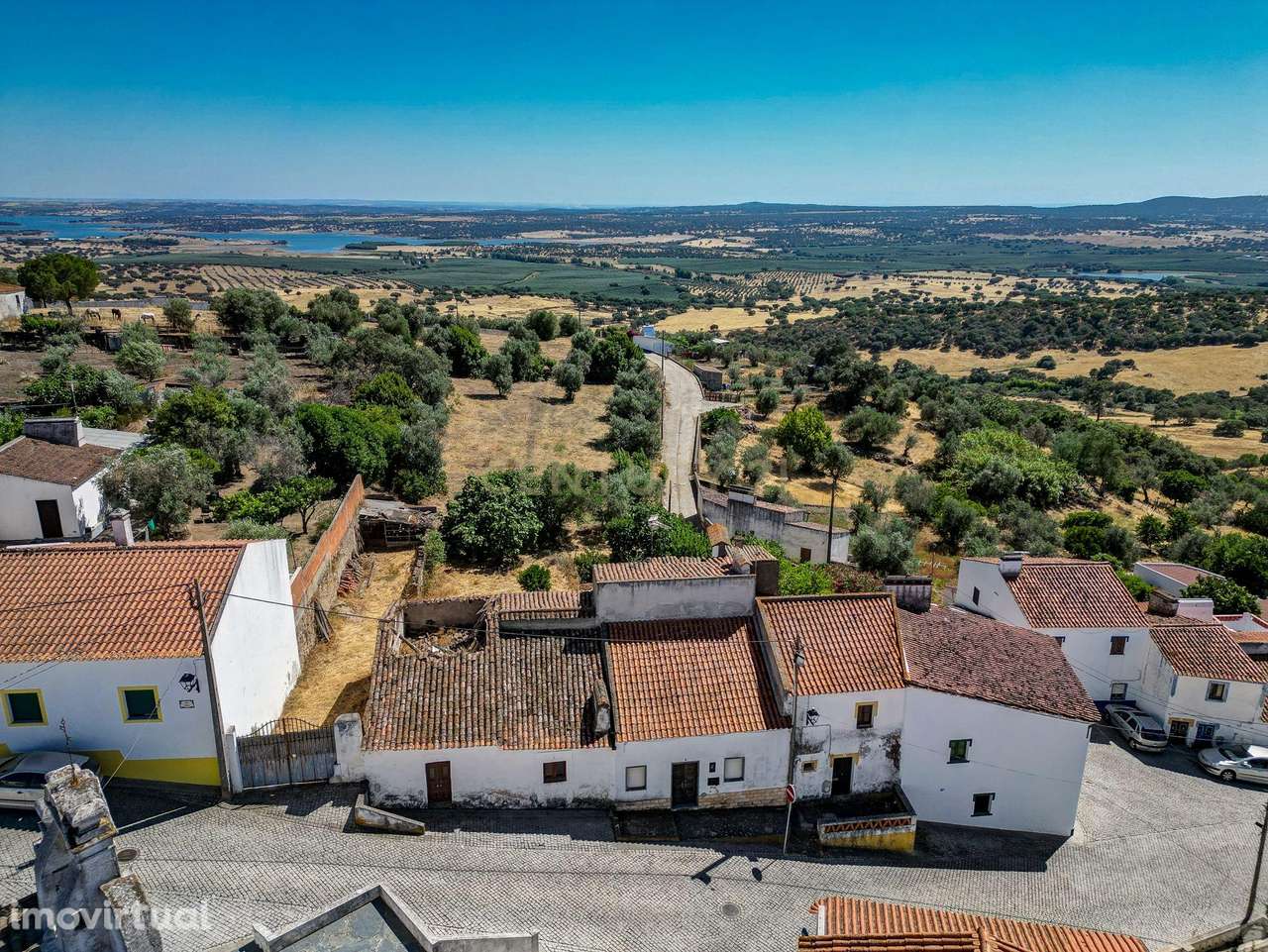 Moradia com 2 Frações Independentes para Recuperação Total, Terreno 84 - Grande imagem: 5/60