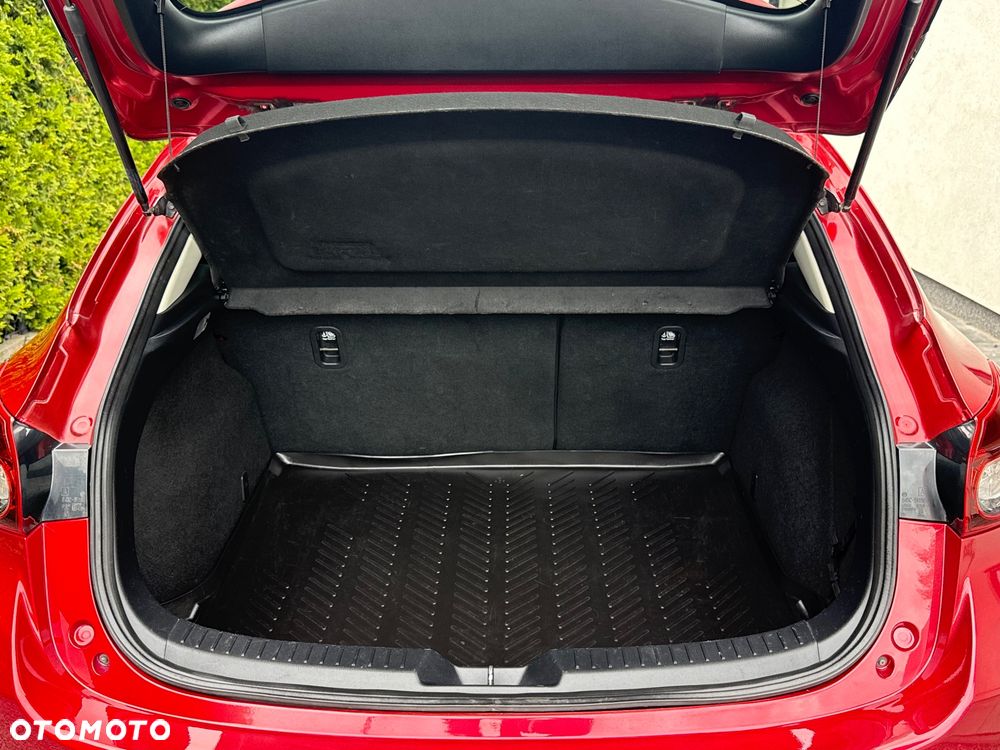 Mazda 3 - 19