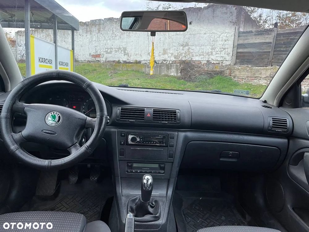 Skoda Superb 1.9 TDI Classic - 11