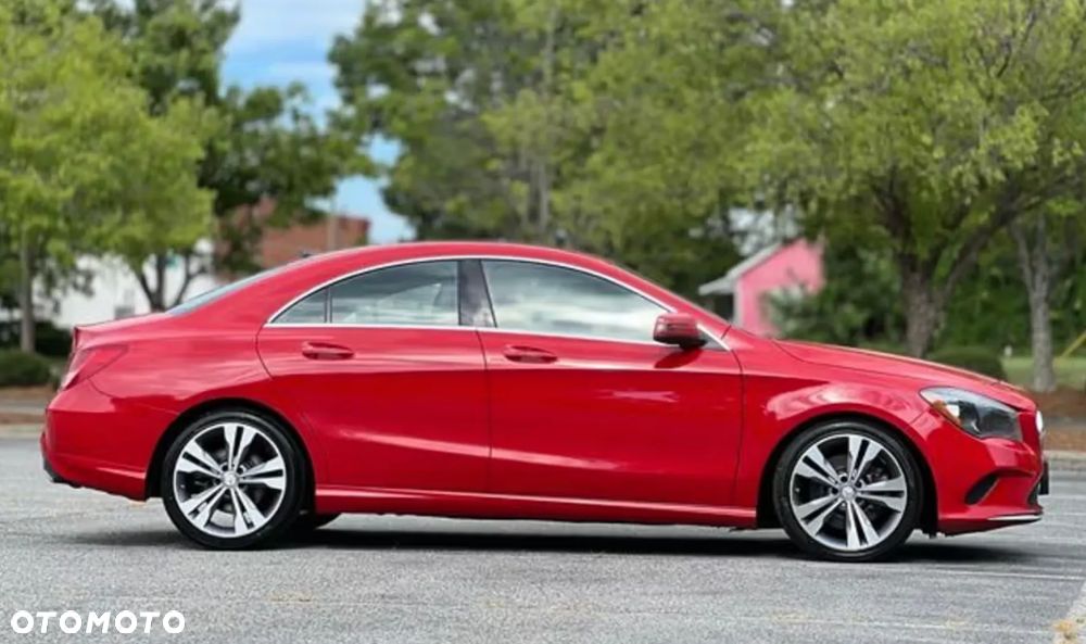 Mercedes-Benz CLA 250 4Matic 7G-DCT Sport - 4