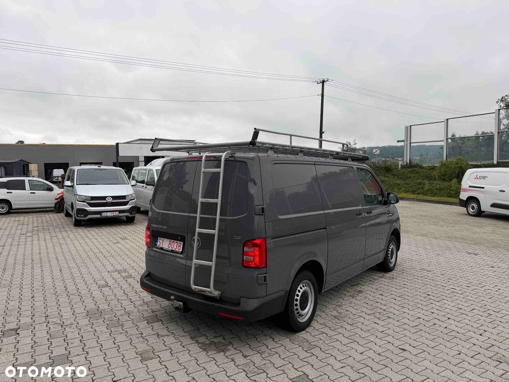 Volkswagen Transporter  T6 - 5