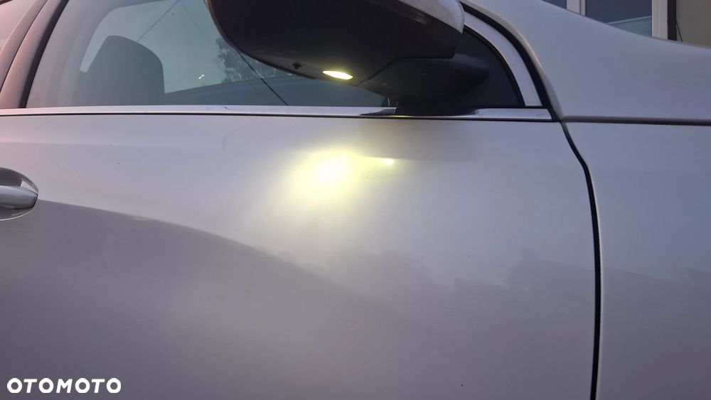 Peugeot 308 1.2 PureTech Allure S&S - 19