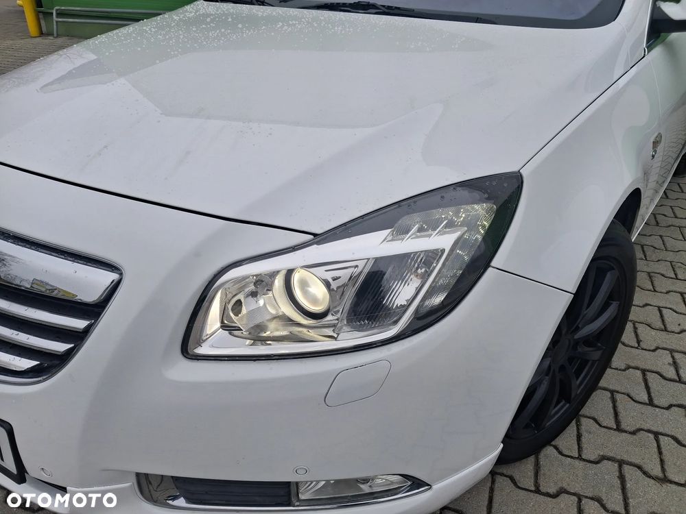 Opel Insignia 2.0 Turbo 4x4 Cosmo - 5