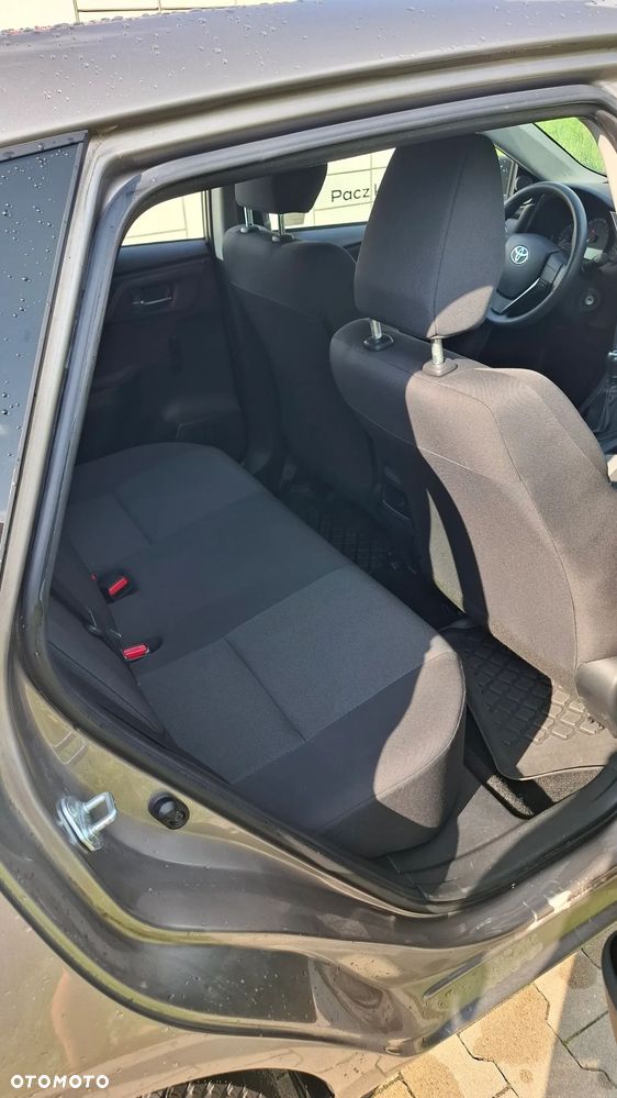 Toyota Auris 1.33 VVT-i Active - 14