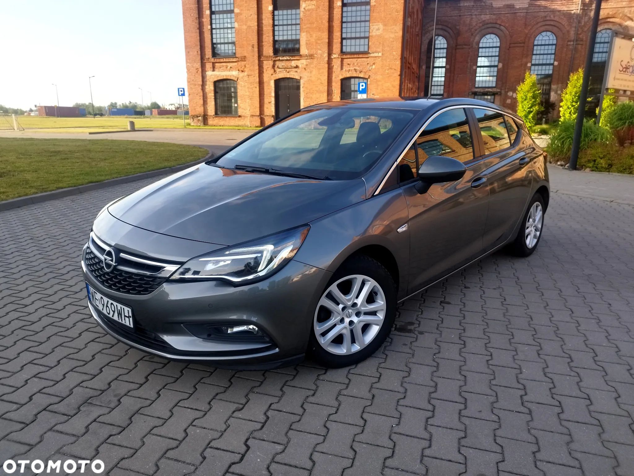 Opel Astra V 1.4 T Enjoy - 1