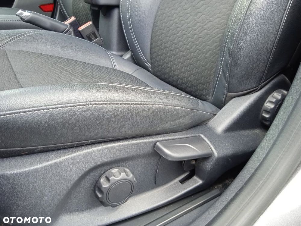 Ford Puma 1.0 EcoBoost mHEV Titanium X - 34