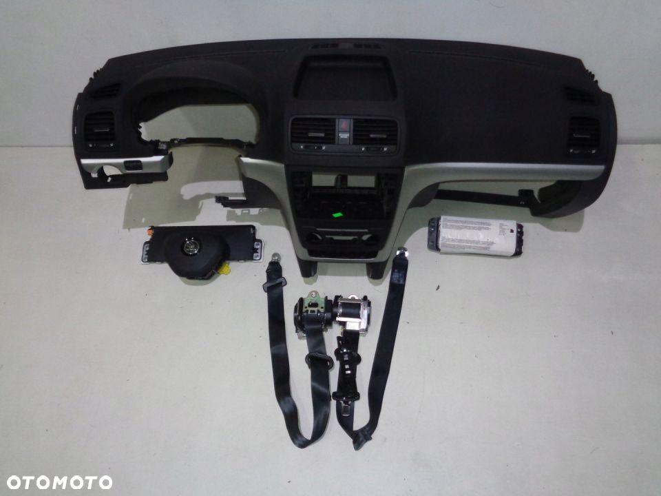 SKODA YETI DESKA KONSOLA AIRBAG - 1