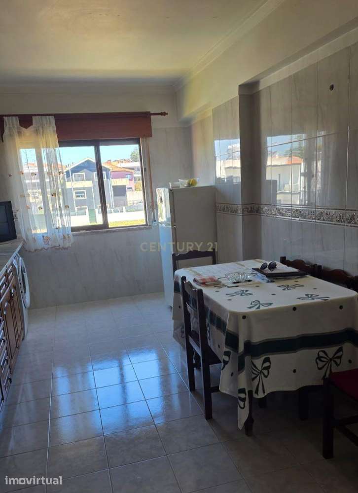 Apartamento T2 em Algueirão Mem Martins, Sintra - Grande imagem: 3/17