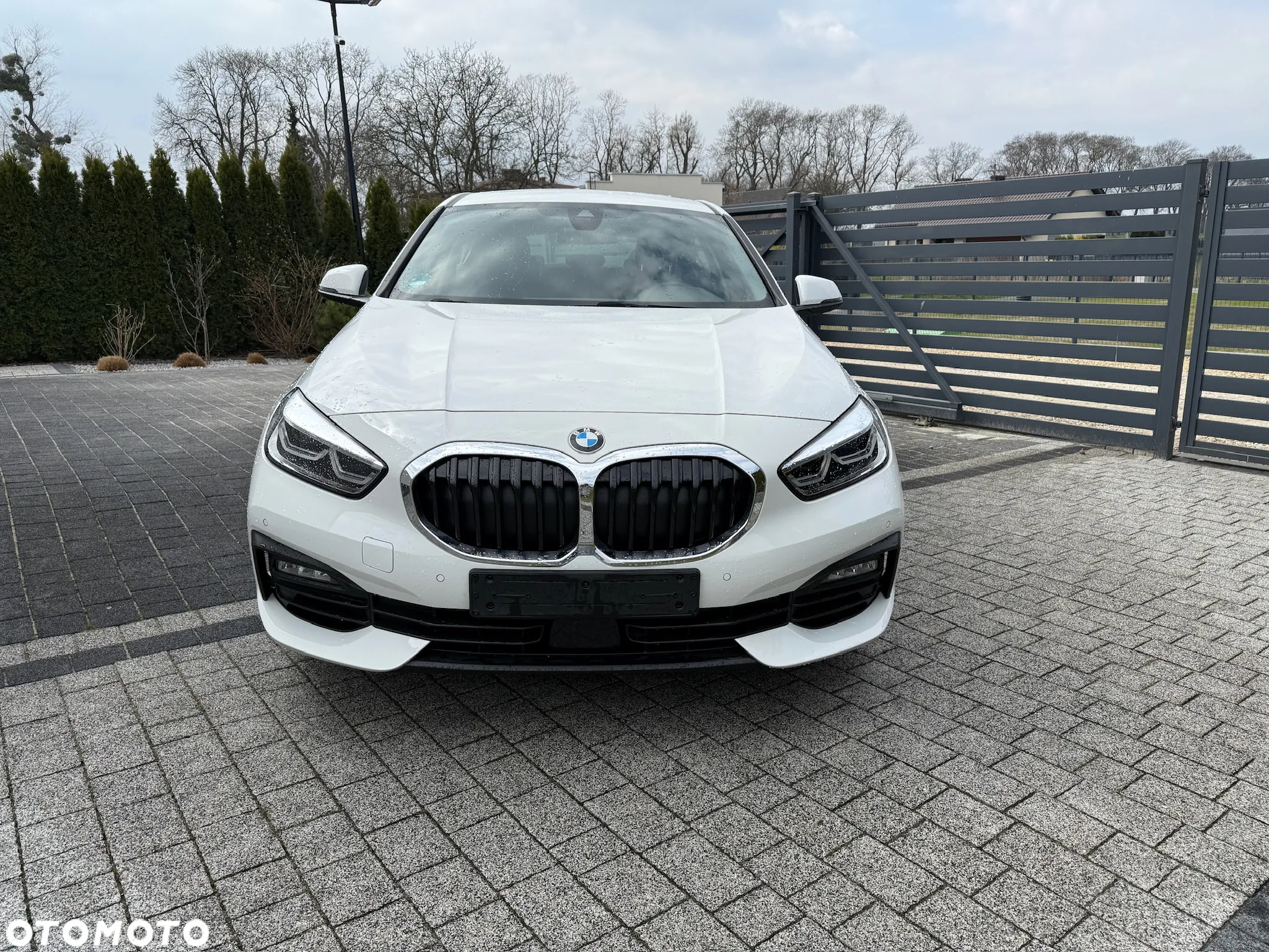 BMW Seria 1 120i Advantage - 11