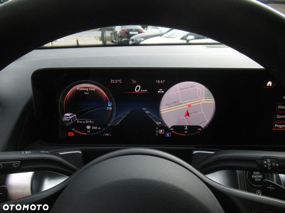Mercedes-Benz GLB 200 7G-DCT - 33