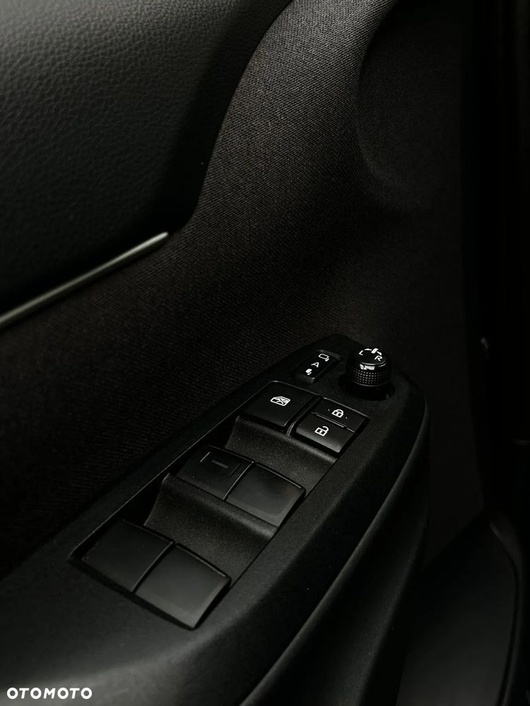 Toyota Yaris Cross Hybrid 1.5 Comfort - 33