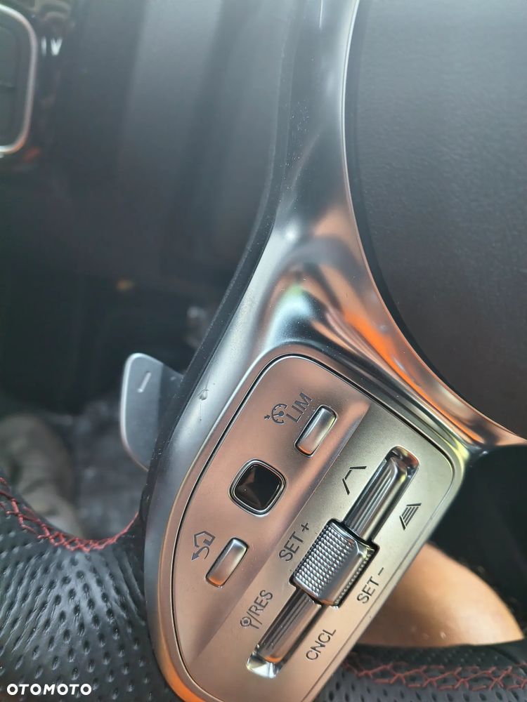 Mercedes-Benz CLA - 17