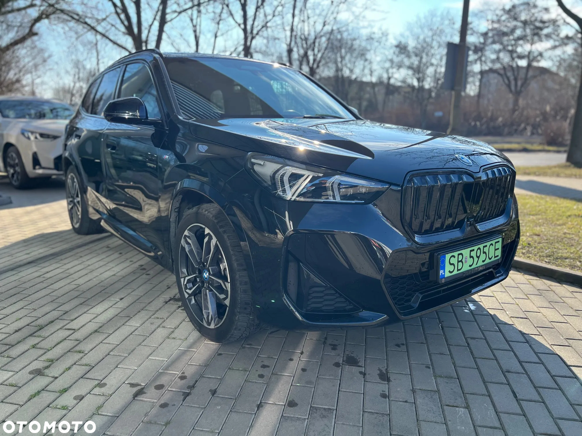 BMW iX1 xDrive30 66.5kWh M Sport - 4