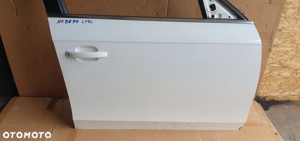 Drzwi prawy przód przednie prawe Audi A4 B8 LY9C - 5