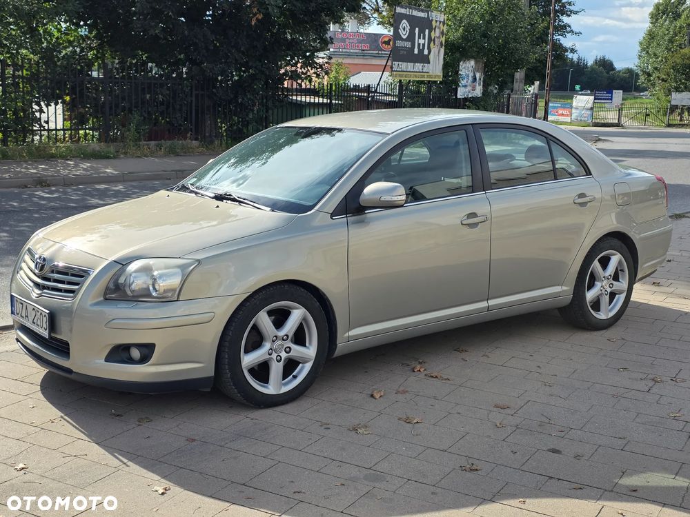 Toyota Avensis 2.2 D-4D Prestige - 1