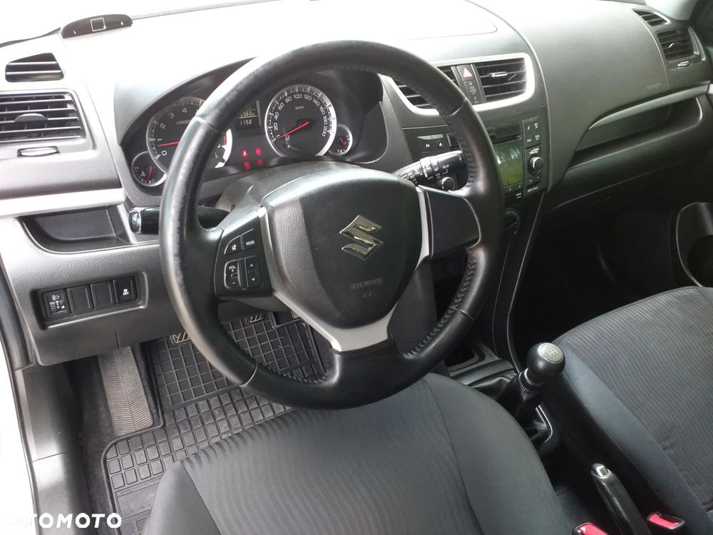 Suzuki Swift 1.2 4x4 Club - 13
