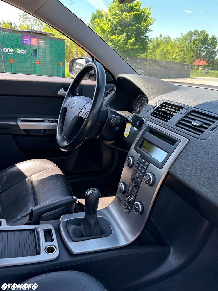 Volvo V50 1.6D DRIVe Kinetic - 28