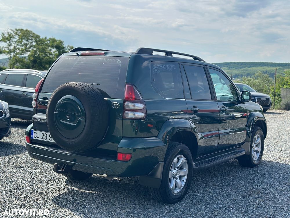 Toyota Land Cruiser - 13