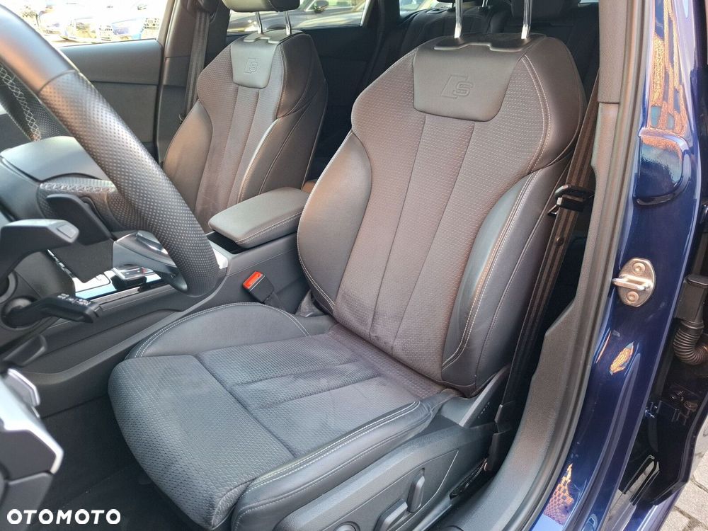 Audi A4 Avant - 19