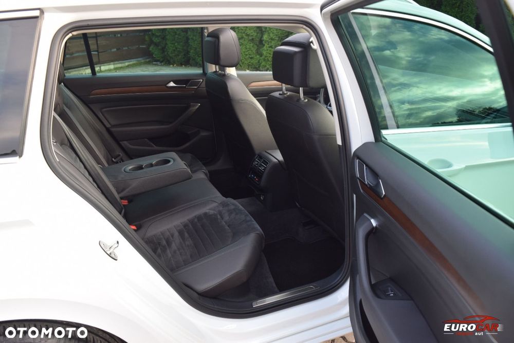 Volkswagen Passat - 17