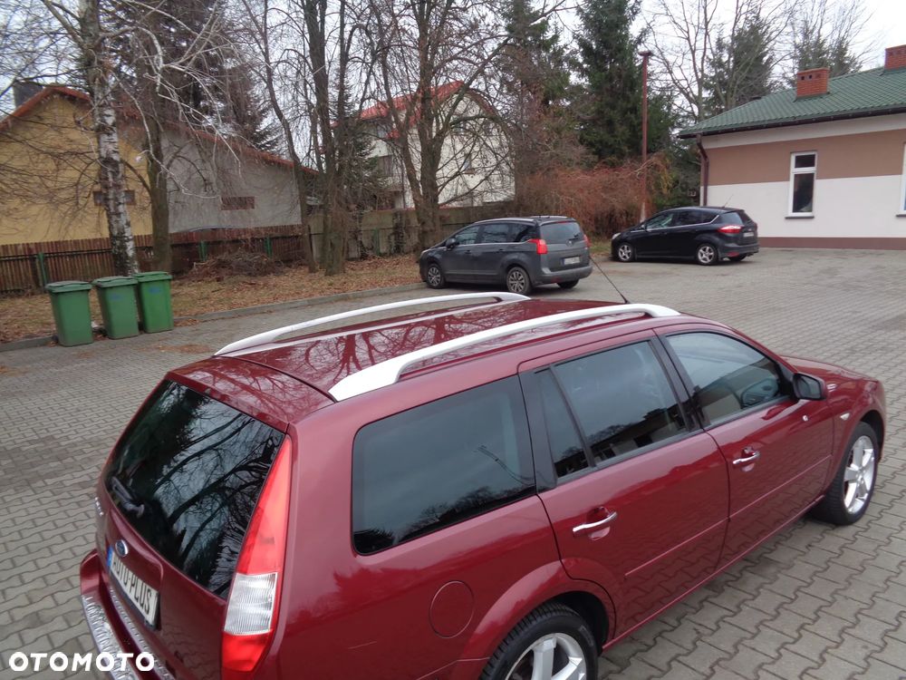 Ford Mondeo 2.0 Ghia Executive - 11