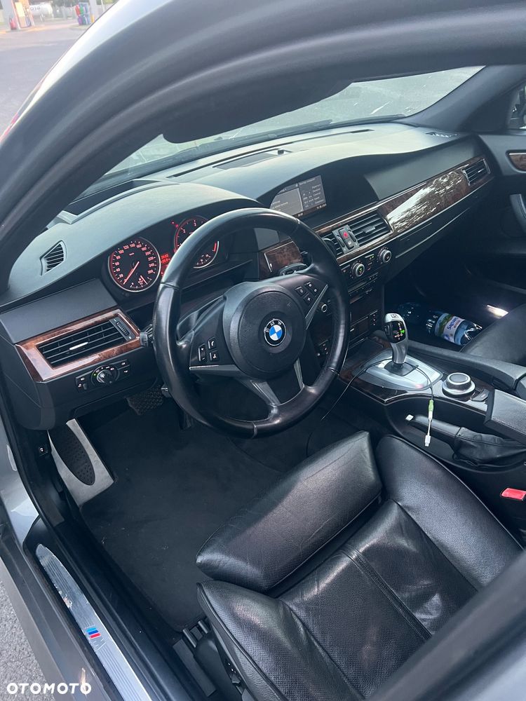BMW Seria 5 ver-535d - 17