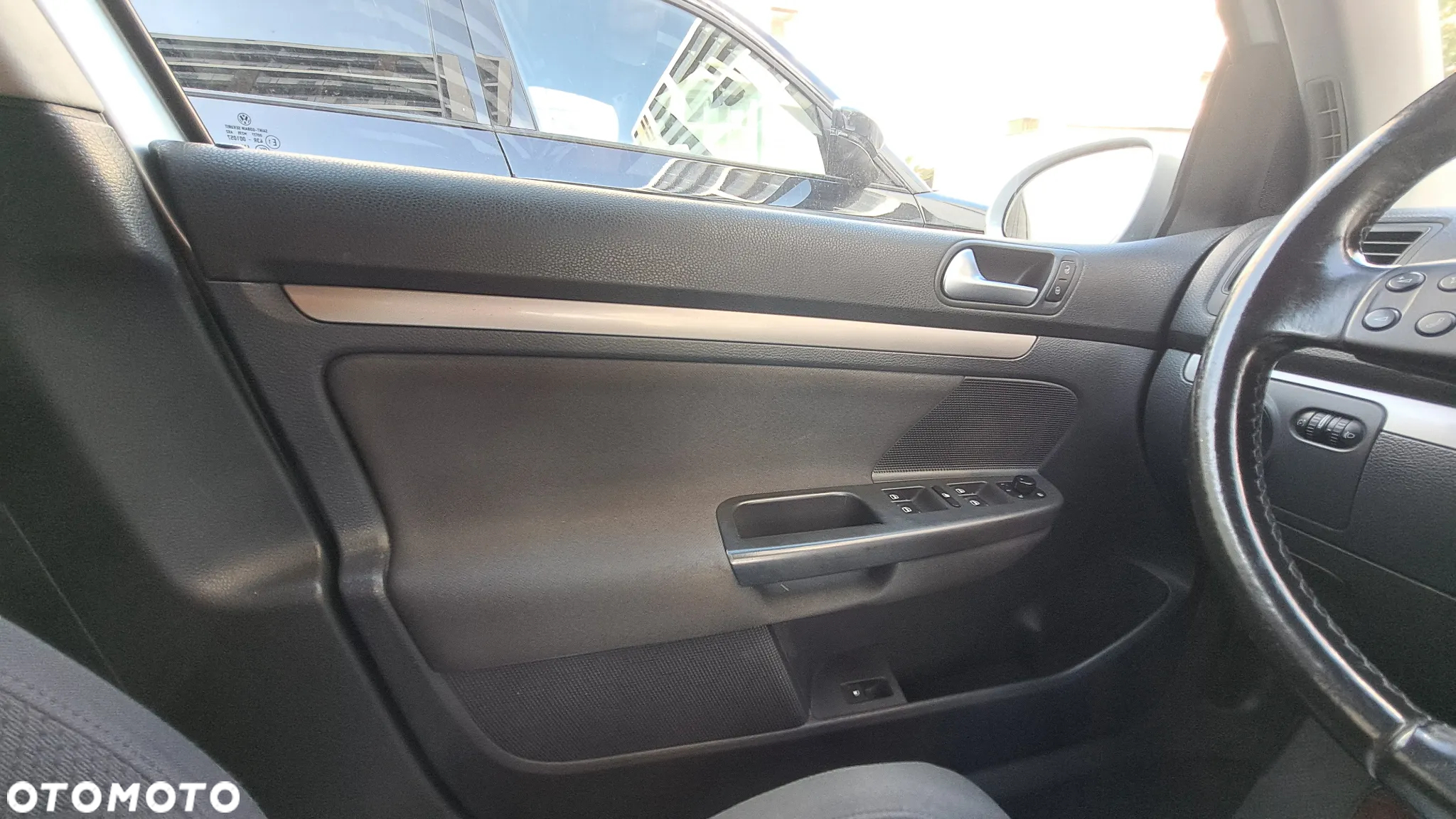 Volkswagen Golf V 1.4 TSI Comfortline DSG - 30