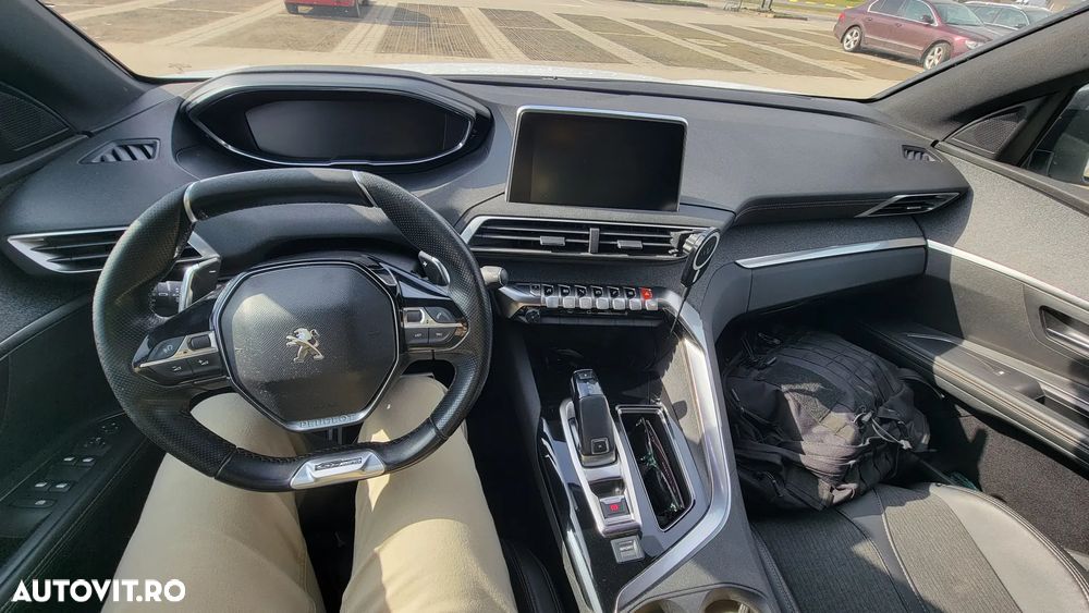 Peugeot 5008 BlueHDI 130 EAT8 GT - 12