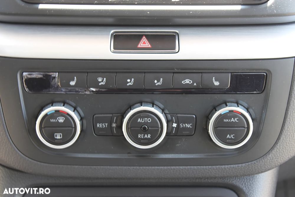 Volkswagen Sharan 2.0 TDI DSG BlueMotion Technology Highline - 7