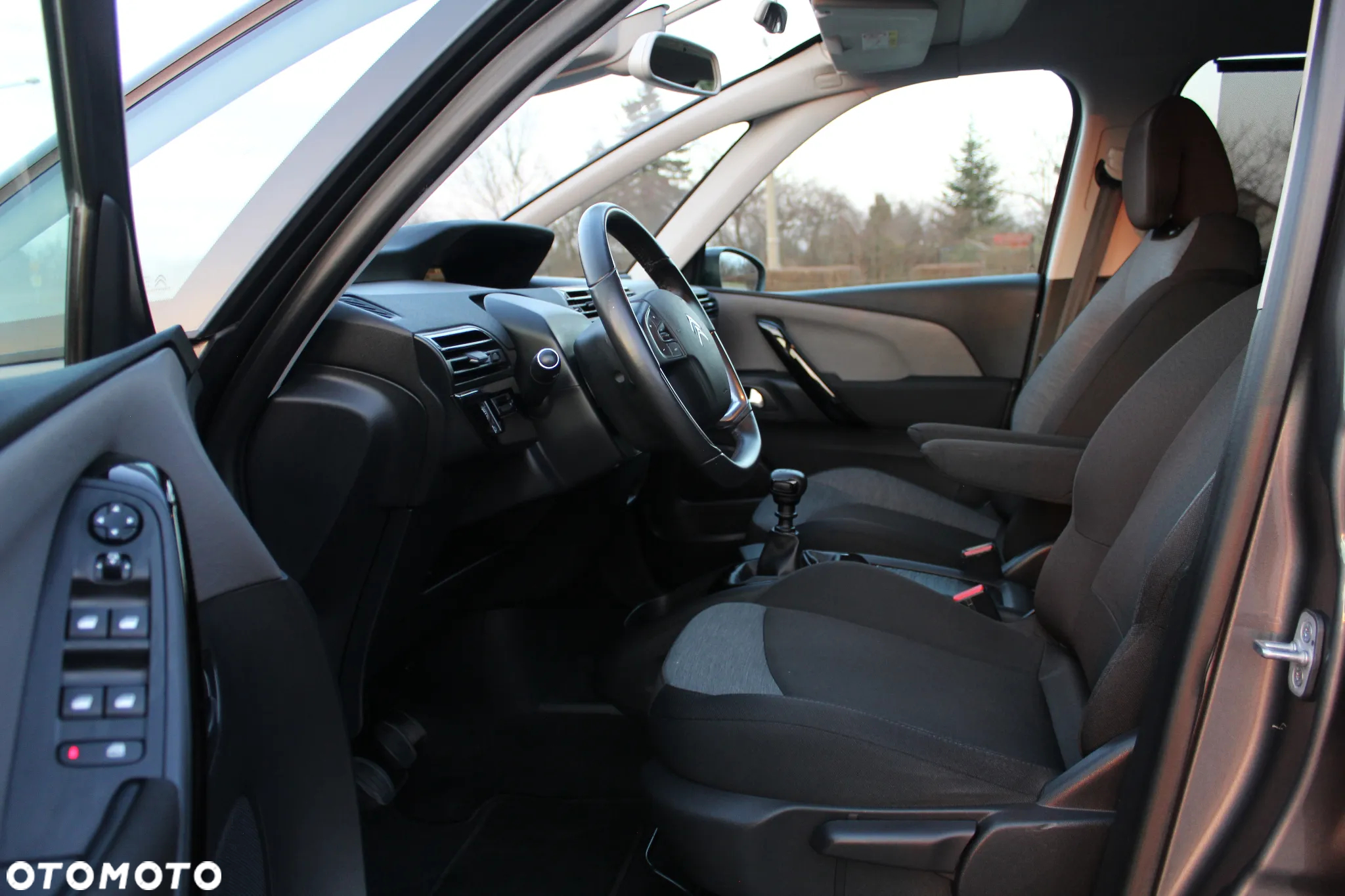 Citroën C4 SpaceTourer BlueHDi 130 Stop&Start SHINE - 14