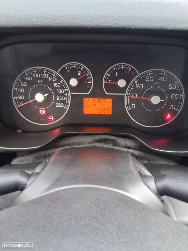 Fiat Grande Punto 1.3 M-Jet Free - 9