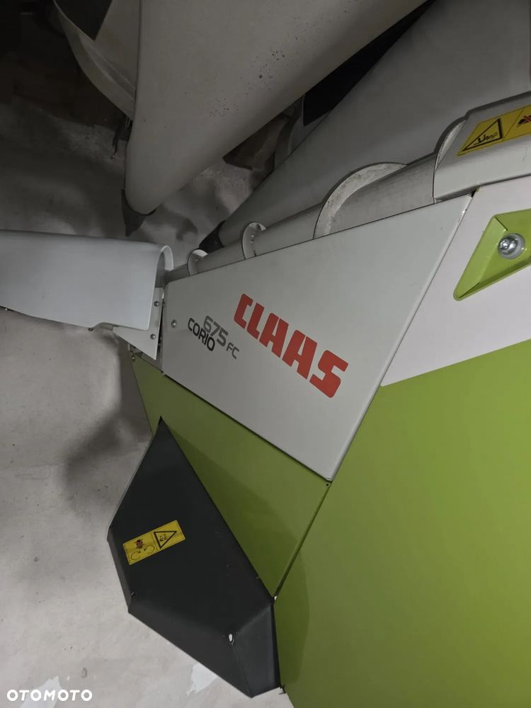 Claas TUCANO 440 - 12