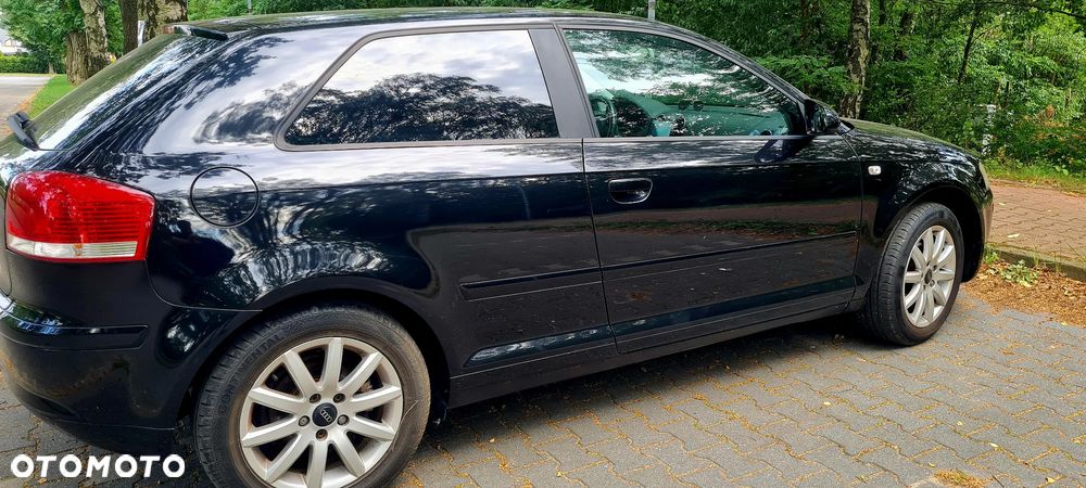 Audi A3 3-drzwiowe 1.6 Ambition - 7