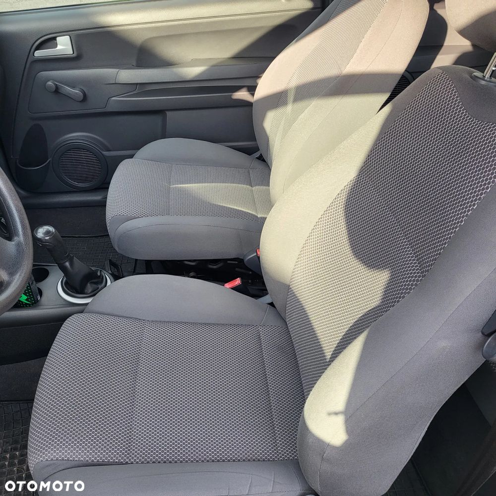 Volkswagen Fox - 7
