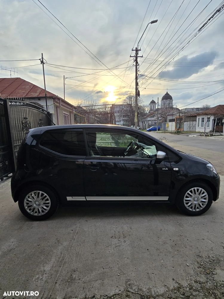 Volkswagen up! club - 5