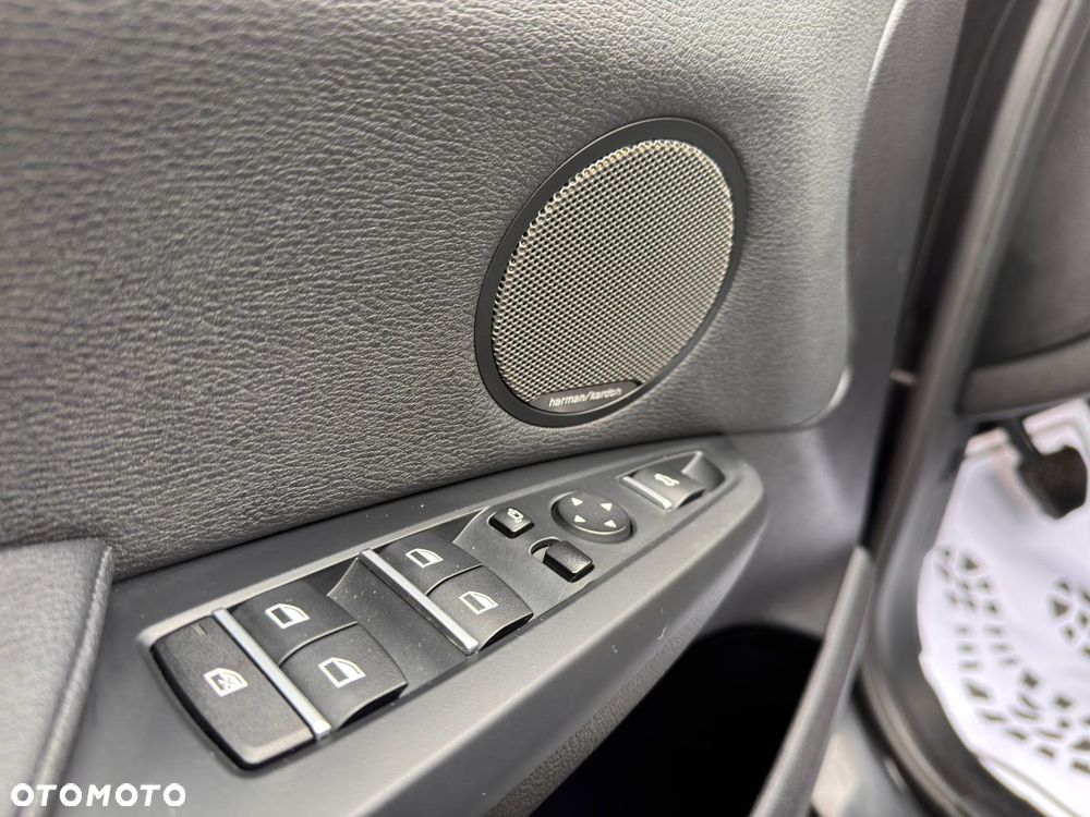 BMW X3 xDrive28i xLine - 16