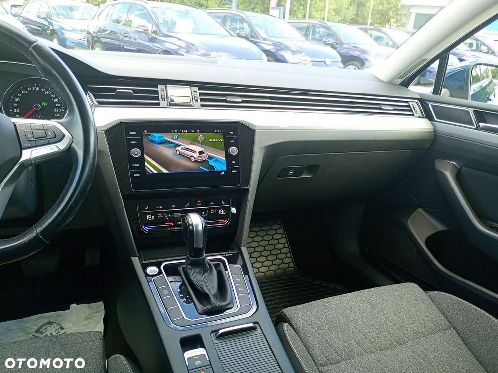 Volkswagen Passat Variant 2.0 TDI EVO Business DSG - 14