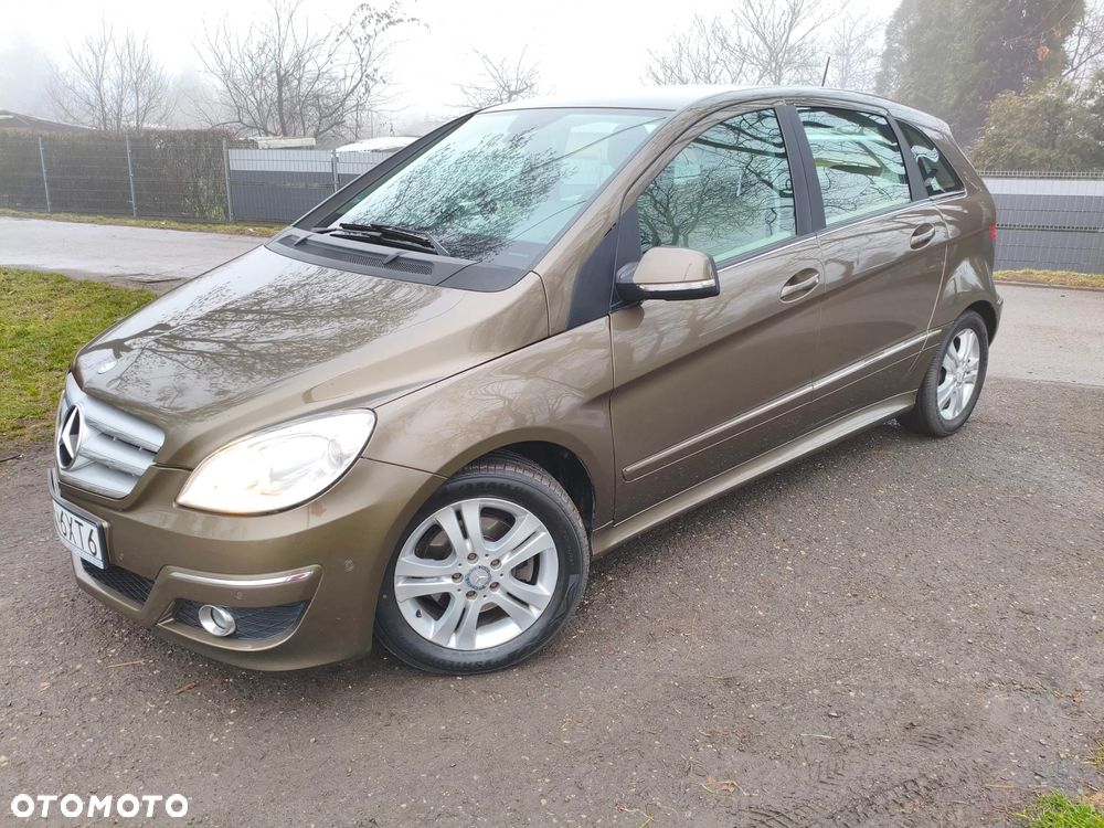 Mercedes-Benz Klasa B 180 CDI Special Edition - 1