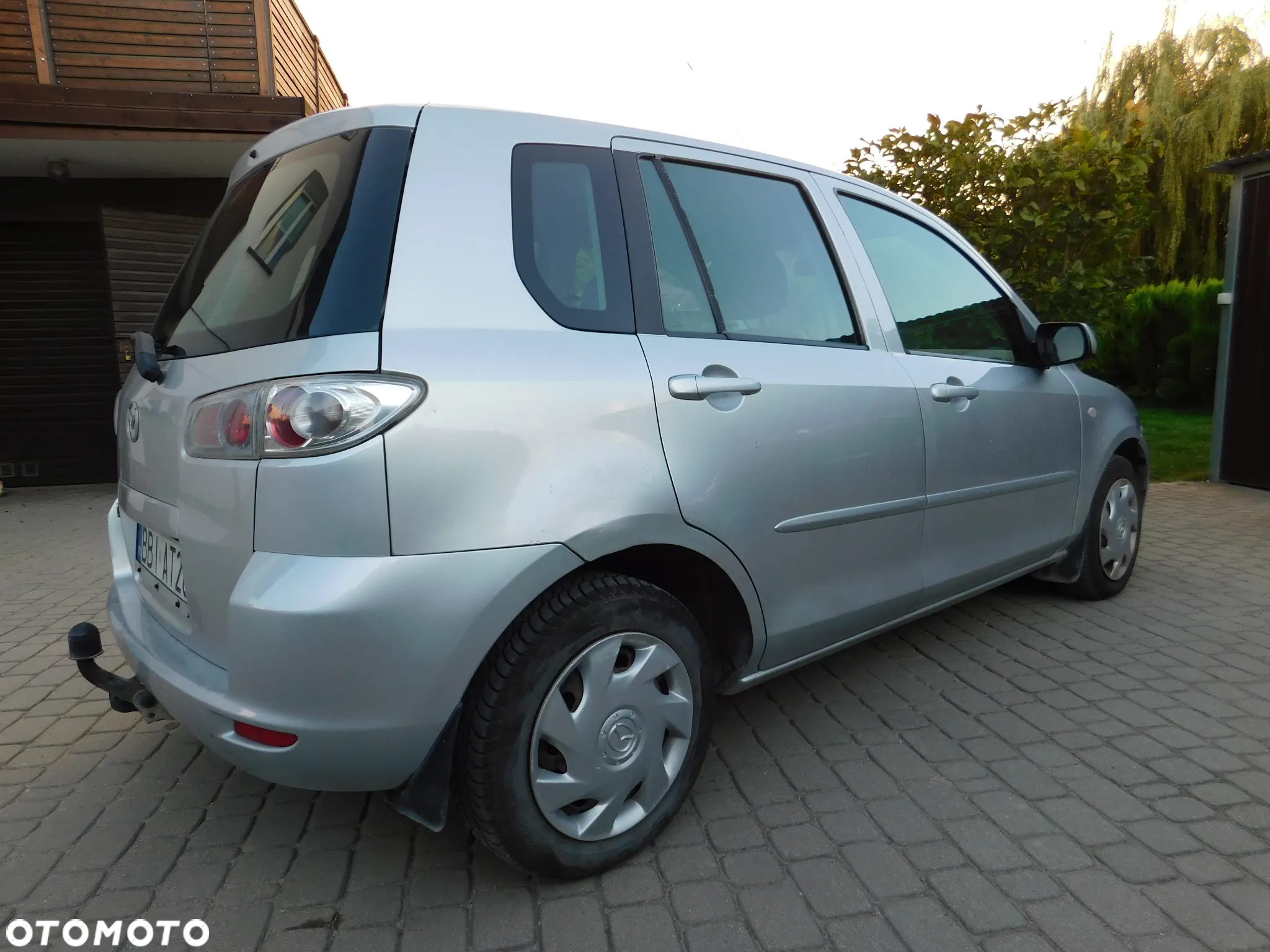 Mazda 2 - 25